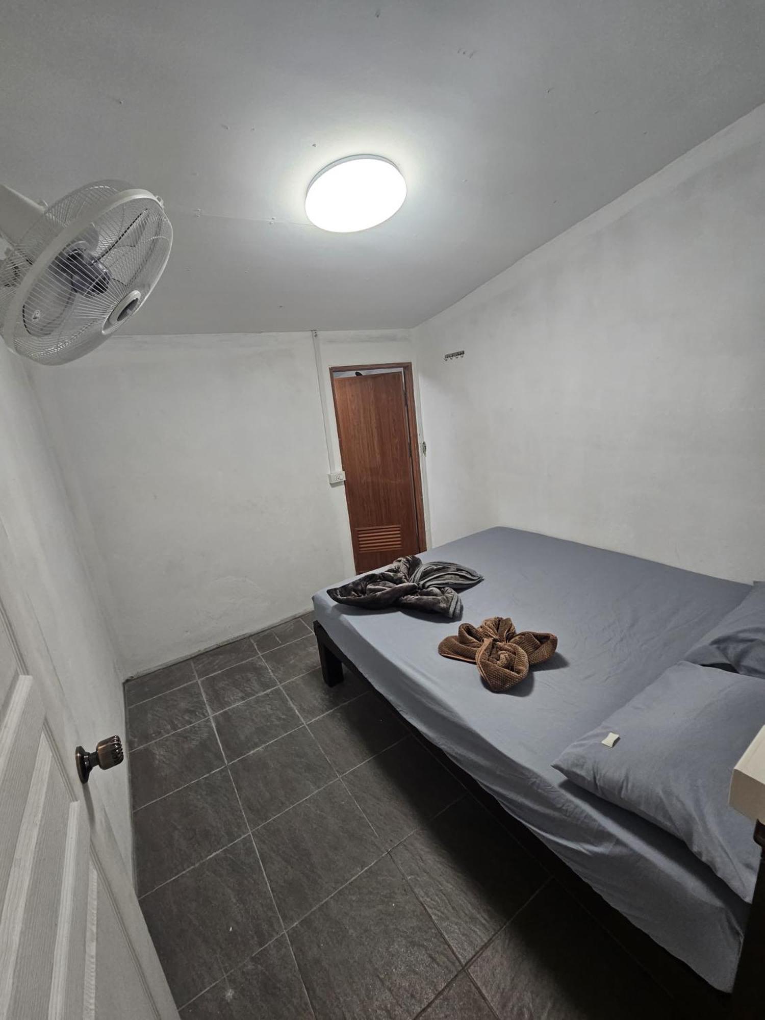 Hotel Crazy Monkey à Trat Extérieur photo