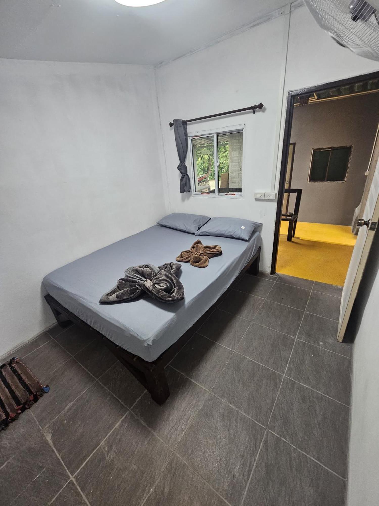Hotel Crazy Monkey à Trat Extérieur photo